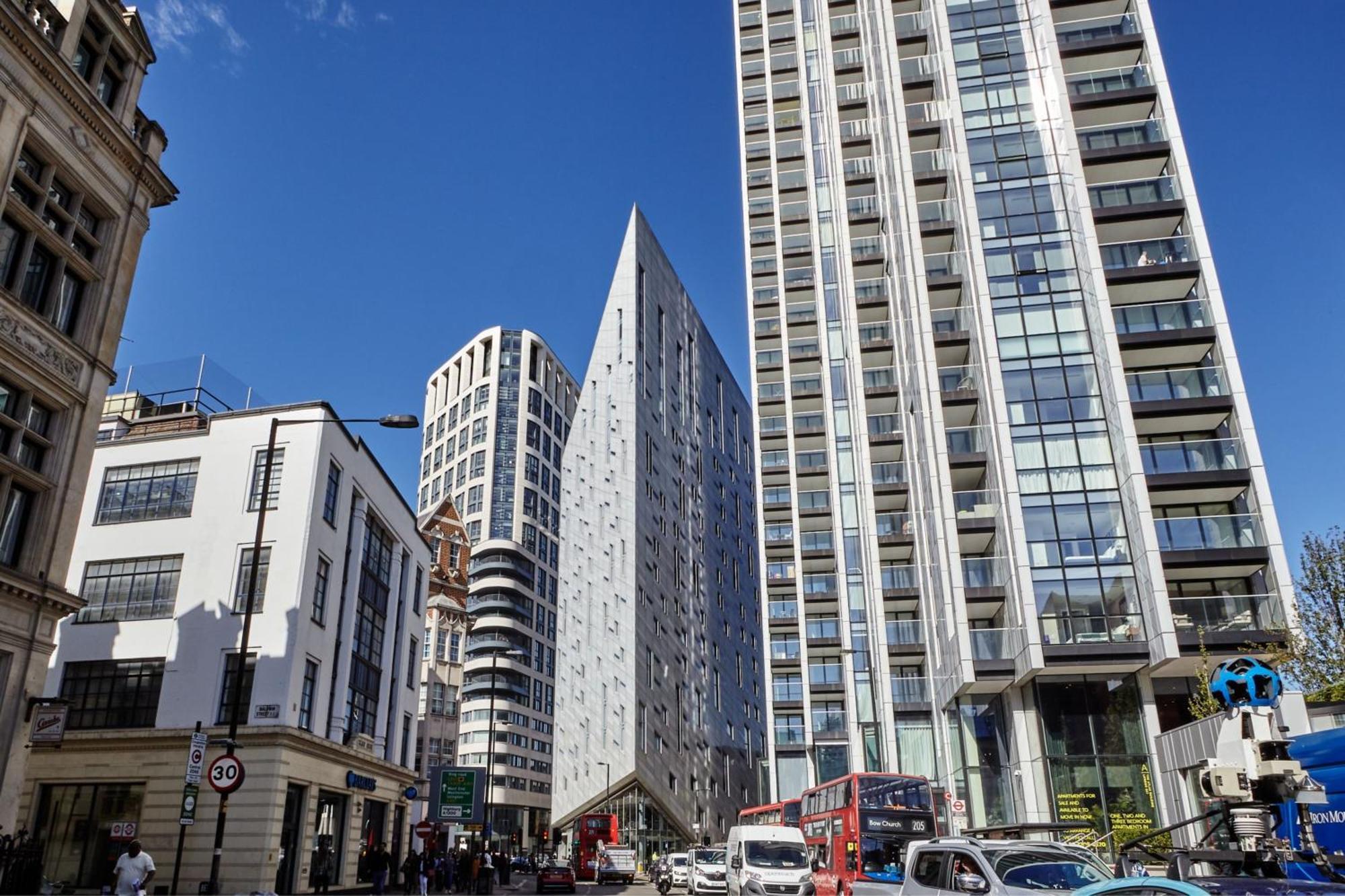 เอ็ม บาย มอนต์คาล์ม Hotel ลอนดอน ภายนอก รูปภาพ The Southbank Tower, London